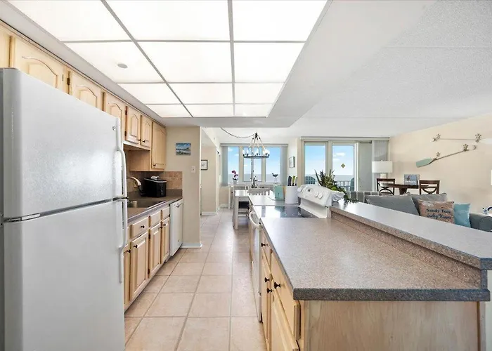 Beautiful Ocean Front Quay Unit With Indoor Pool! * Ocean Stadt