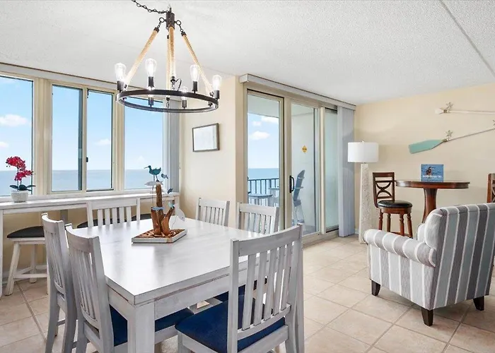 Ferienhaus Beautiful Ocean Front Quay Unit With Indoor Pool! *