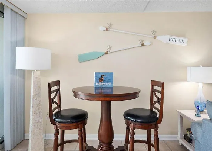 Beautiful Ocean Front Quay Unit With Indoor Pool! * Ocean Stadt