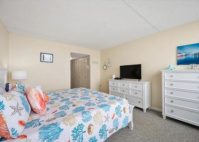 Ferienhaus Beautiful Ocean Front Quay Unit With Indoor Pool! *