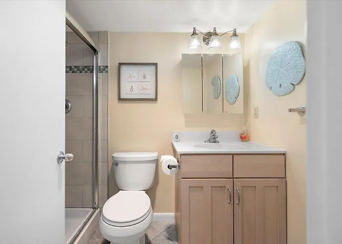 Beautiful Ocean Front Quay Unit With Indoor Pool! Ferienhaus *